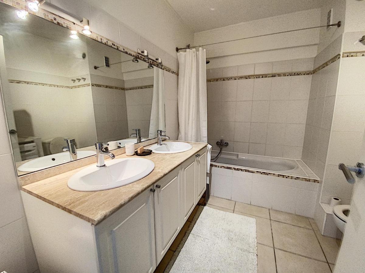 Le Dauphin Studio 1182